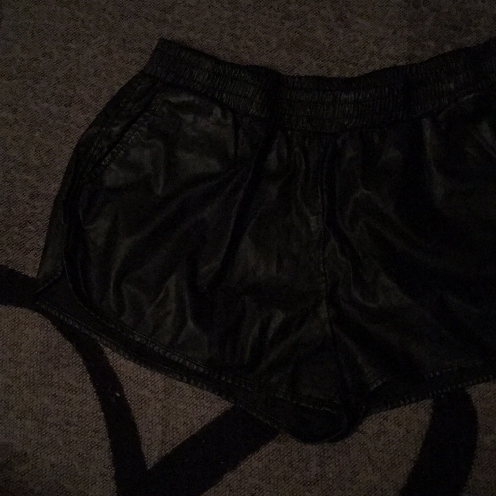 F21 high waisted shorts